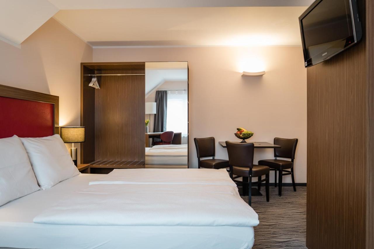 דרזדן Point Hotel Apartments And Rooms מראה חיצוני תמונה