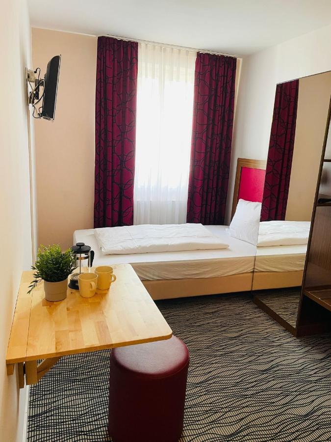 דרזדן Point Hotel Apartments And Rooms מראה חיצוני תמונה